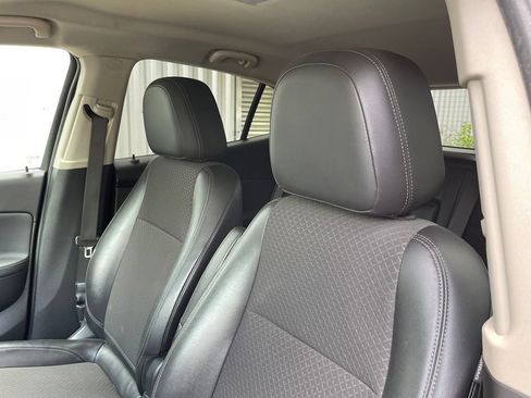 Used 2019 Buick Encore Preferred FWD image 24
