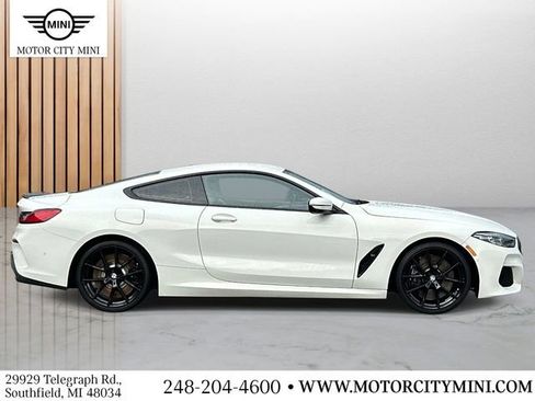 Used 2022 BMW M850i xDrive Coupe AWD/4WD image 2