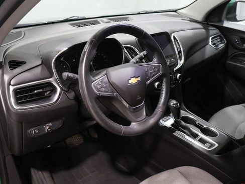 Used 2018 Chevrolet Equinox LT w/ Sun & Infotainment Package AWD/4WD image 16
