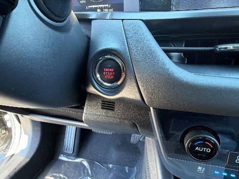 New 2026 Subaru Outback Touring XT image 17