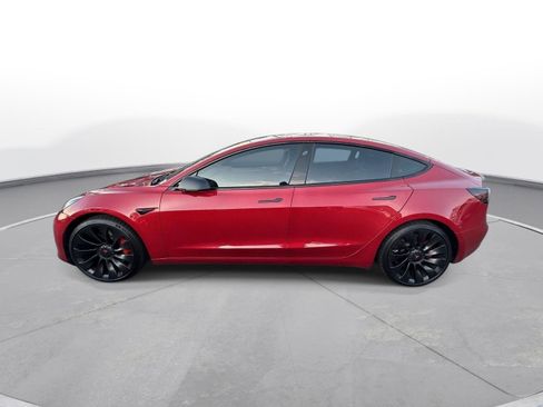 Used 2022 Tesla Model 3 Performance image 9