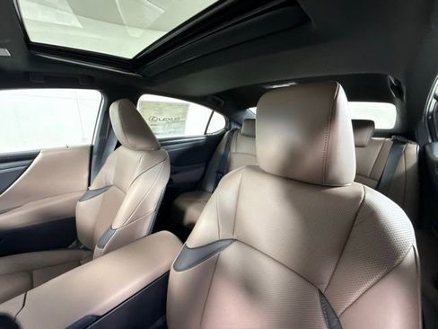 New 2025 Lexus ES 350 350 image 14