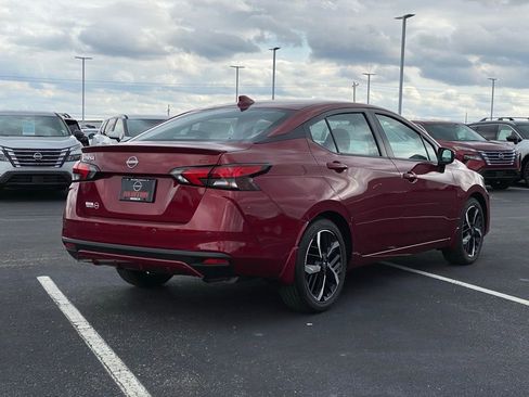 New 2025 Nissan Versa SR w/ Trunk Package image 4