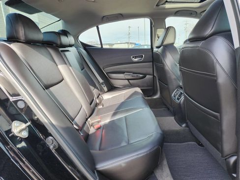 Used 2017 Acura TLX w/ Technology Package image 13
