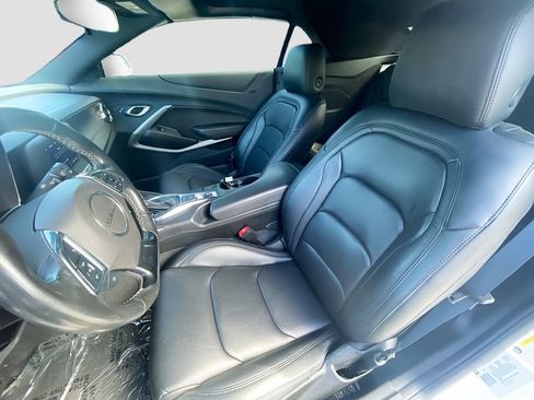 Used 2023 Chevrolet Camaro LT RWD image 19