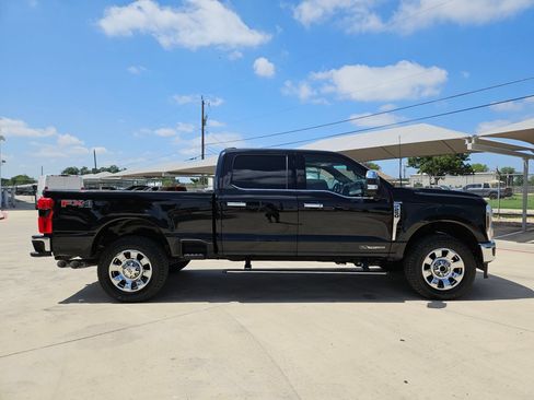 Used 2024 Ford F250 King Ranch w/ Chrome Package AWD/4WD image 2