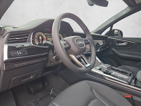 Used 2026 Audi Q7 3.0T Premium Plus AWD/4WD image 10