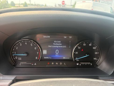Used 2022 Ford Explorer Limited w/ Equipment Group 301A AWD/4WD image 33