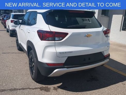 Used 2023 Chevrolet TrailBlazer LT FWD image 4