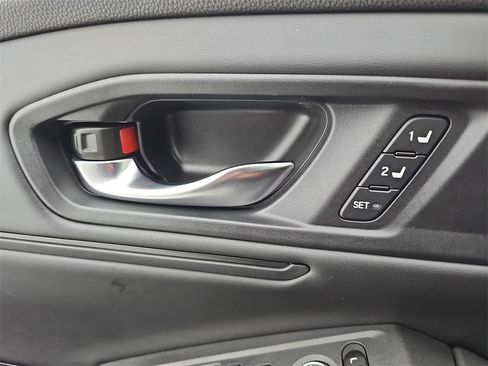 Certified 2023 Honda Accord EX-L image 31