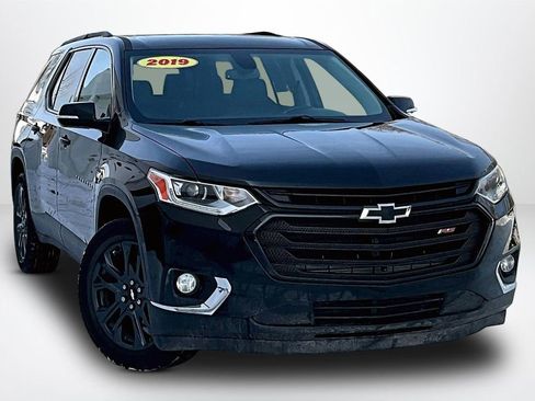 Used 2019 Chevrolet Traverse RS image 3