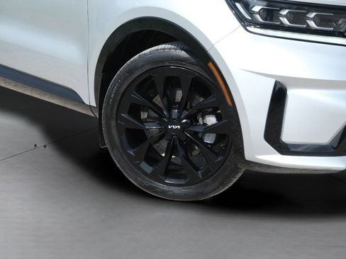 Used 2022 Kia Sorento SX FWD image 42