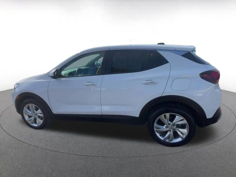 Used 2025 Buick Encore GX Preferred FWD image 10
