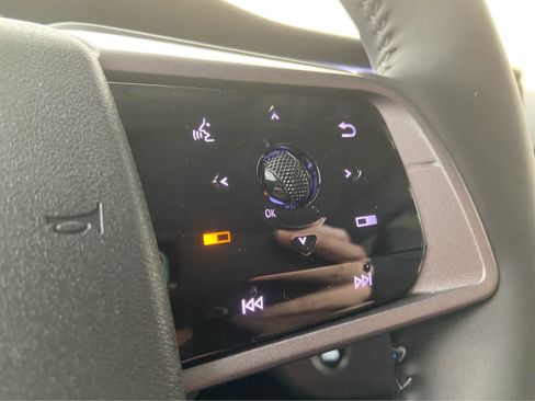 Used 2025 Nissan Murano SL w/ Cargo Package image 20