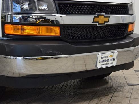 New 2025 Chevrolet Express 3500 w/ Power Convenience Package image 7