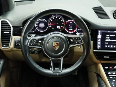 Used 2019 Porsche Cayenne S AWD/4WD image 26