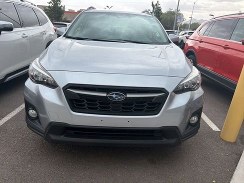 Used 2020 Subaru Crosstrek 2.0i Premium w/ Moonroof Package 2 AWD/4WD image 2