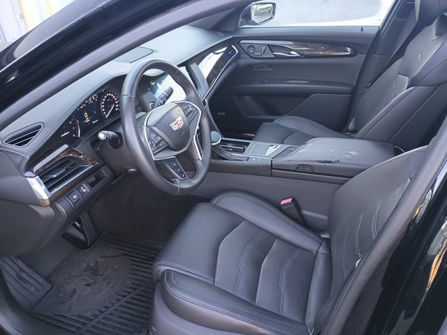 Used 2018 Cadillac CT6 Luxury AWD/4WD image 7