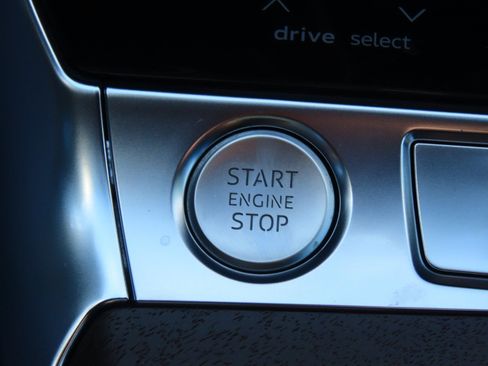 Used 2020 Audi A6 3.0T Premium Plus w/ Premium Plus Package image 29