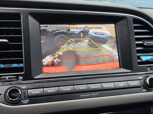 Used 2017 Hyundai Elantra Value Edition image 30