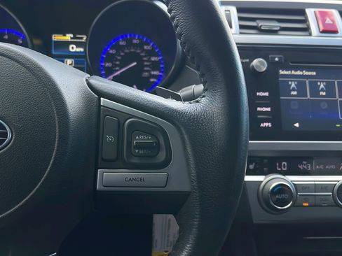 Used 2017 Subaru Legacy 2.5i Premium image 12