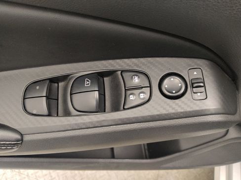 Used 2024 Nissan Altima 2.5 SV image 27