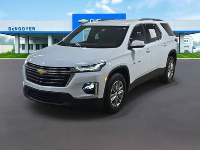 Used 2023 Chevrolet Traverse LT w/ Rear Camera Mirror Package