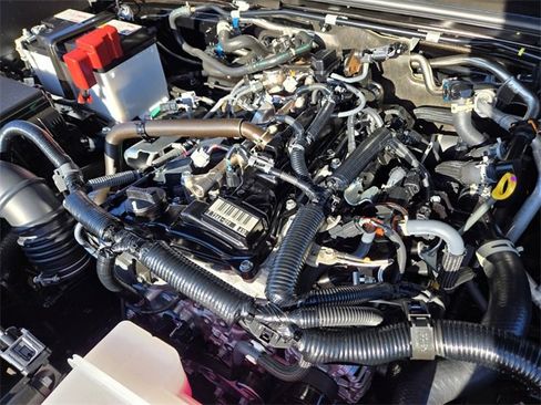 Certified 2025 Toyota 4Runner SR5 image 16