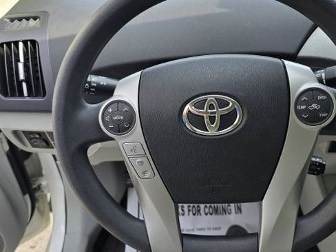 Used 2012 Toyota Prius Three FWD image 18