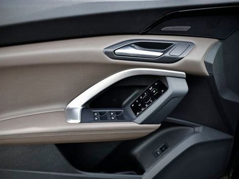 New 2025 Audi Q5 2.0T Premium Plus image 15