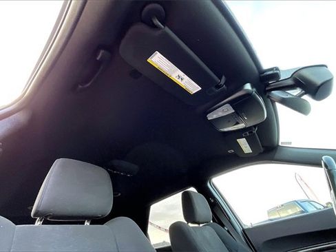 Used 2021 Dodge Durango SXT image 23