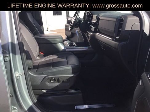 Used 2024 Chevrolet Silverado 2500 LTZ w/ LTZ Convenience Package AWD/4WD image 41