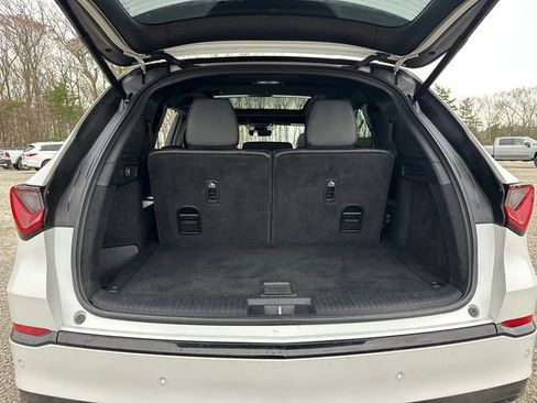Used 2023 Acura MDX A-Spec image 15