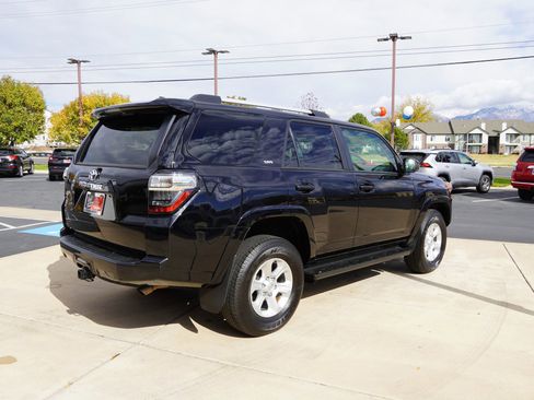 Used 2024 Toyota 4Runner SR5 image 8