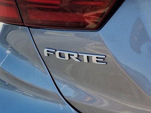 Used 2023 Kia Forte GT-Line FWD image 35