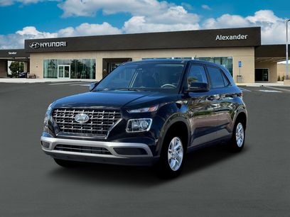 New 2026 Hyundai Venue SE