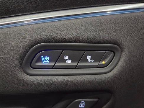 Used 2023 Cadillac Escalade Sport w/ Touring Package image 18