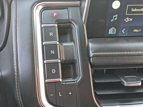 Used 2022 Chevrolet Tahoe LT RWD image 12