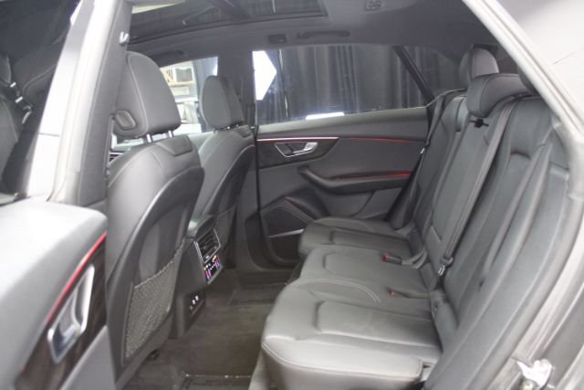 Used 2021 Audi Q8 Premium Plus w/ Premium Plus Package AWD/4WD image 27