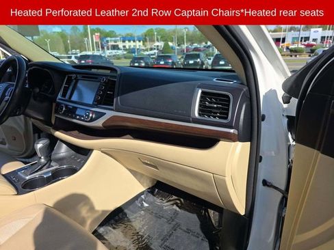 Used 2015 Toyota Highlander Limited Platinum AWD/4WD image 15