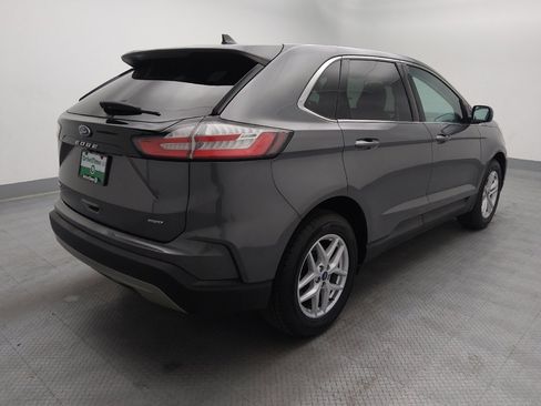 Used 2021 Ford Edge SEL w/ Convenience Package AWD/4WD image 9