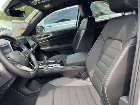 New 2026 Volkswagen Atlas Cross Sport SEL image 8