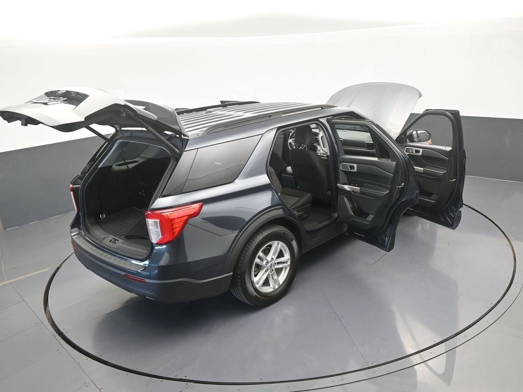 Used 2023 Ford Explorer XLT RWD image 64