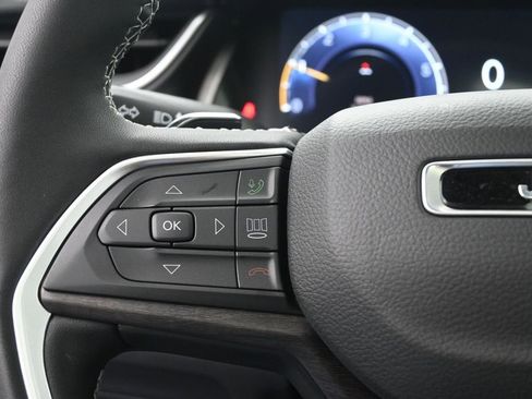 New 2025 Jeep Grand Cherokee L Limited w/ Black Appearance Package image 2