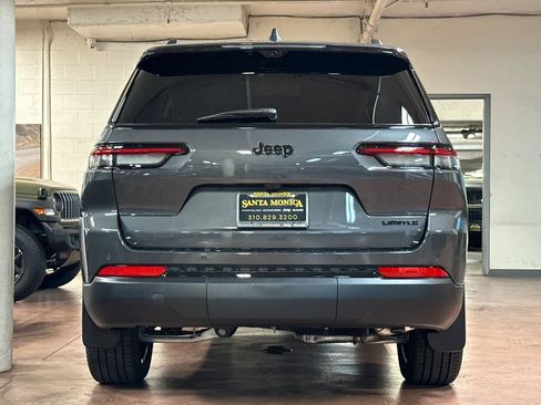 New 2025 Jeep Grand Cherokee L Limited w/ Luxury Tech Group II image 4