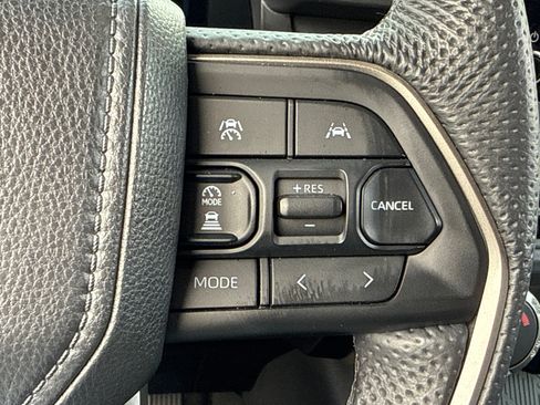 Certified 2026 Toyota Tacoma TRD Off-Road AWD/4WD image 30