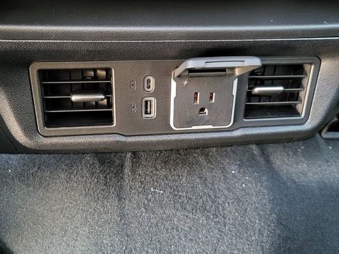 New 2026 GMC Sierra 1500 Elevation image 31