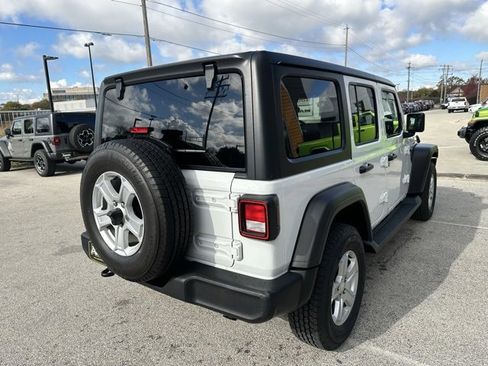 Used 2021 Jeep Wrangler Unlimited Sport image 8