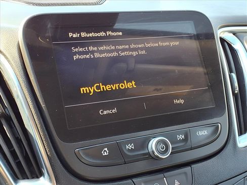 Used 2024 Chevrolet Malibu LT image 12