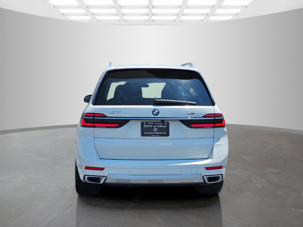 Used 2027 BMW X7 xDrive40i AWD/4WD image 5